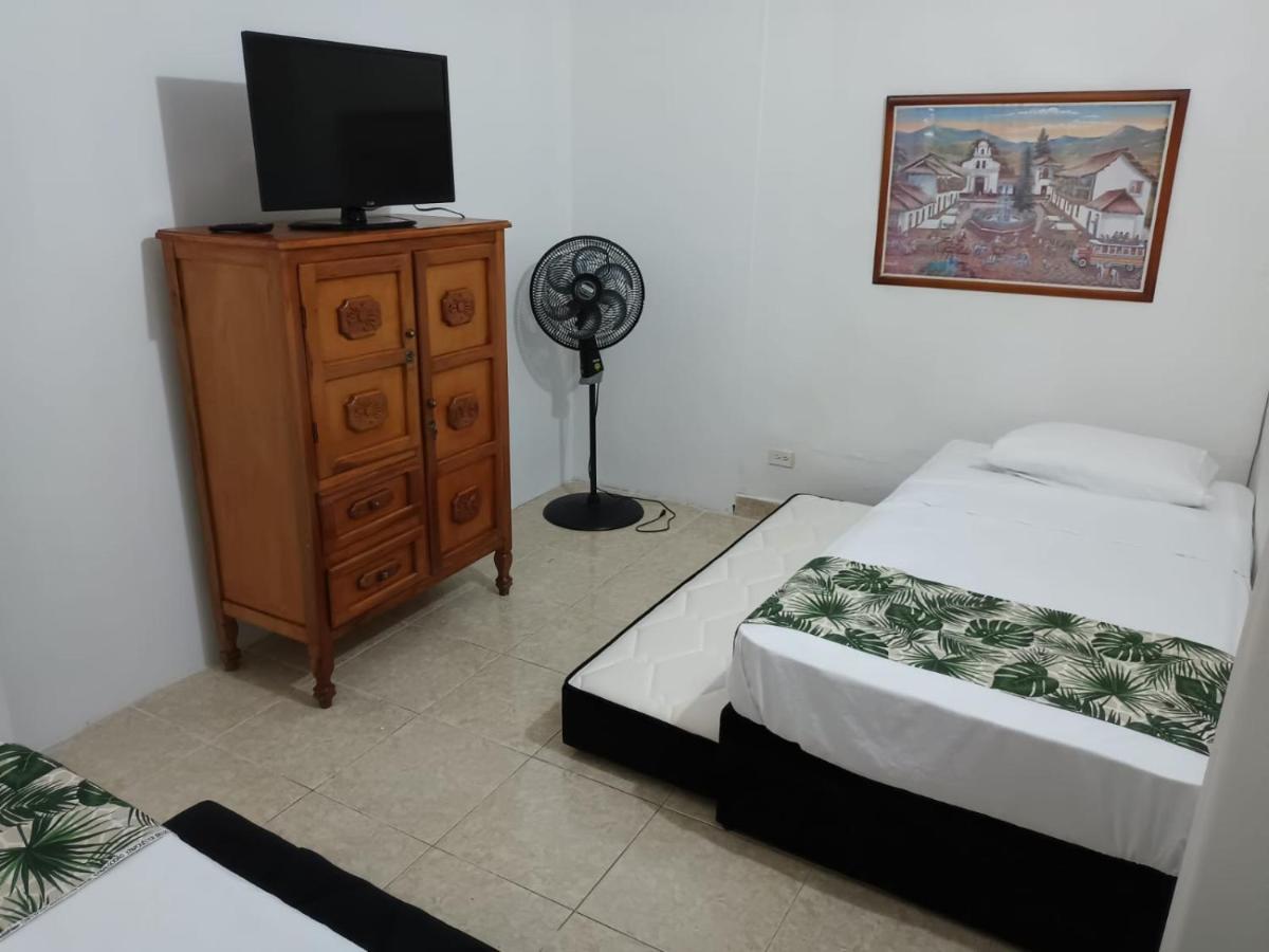 Hospedajes El Jardin Envigado Kültér fotó